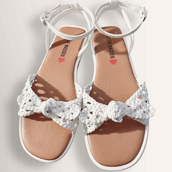 NEW Steve Madden Girl’s Open Toe/Back Raffia Sandals White Size 1 - Picture 10 of 14